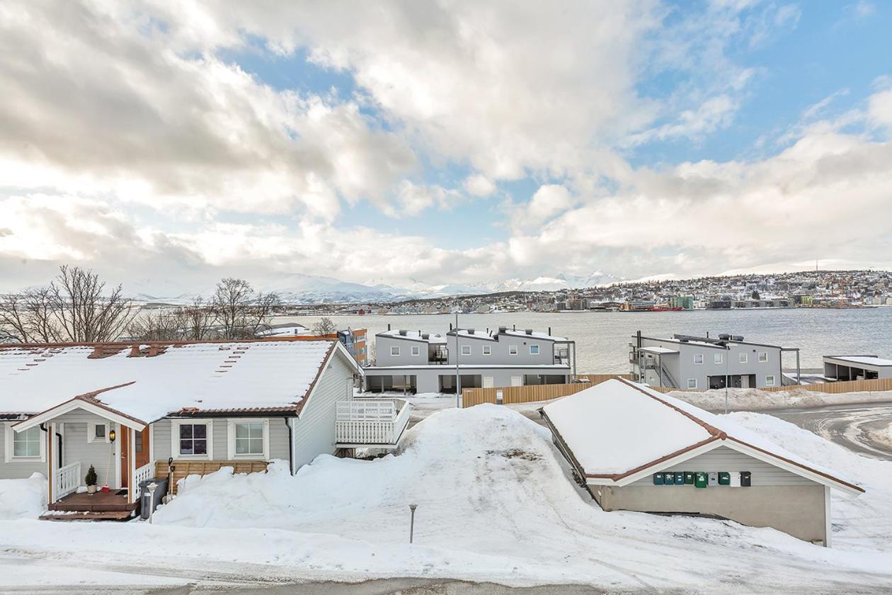 Bramy Apartments The Home Tromsø Buitenkant foto