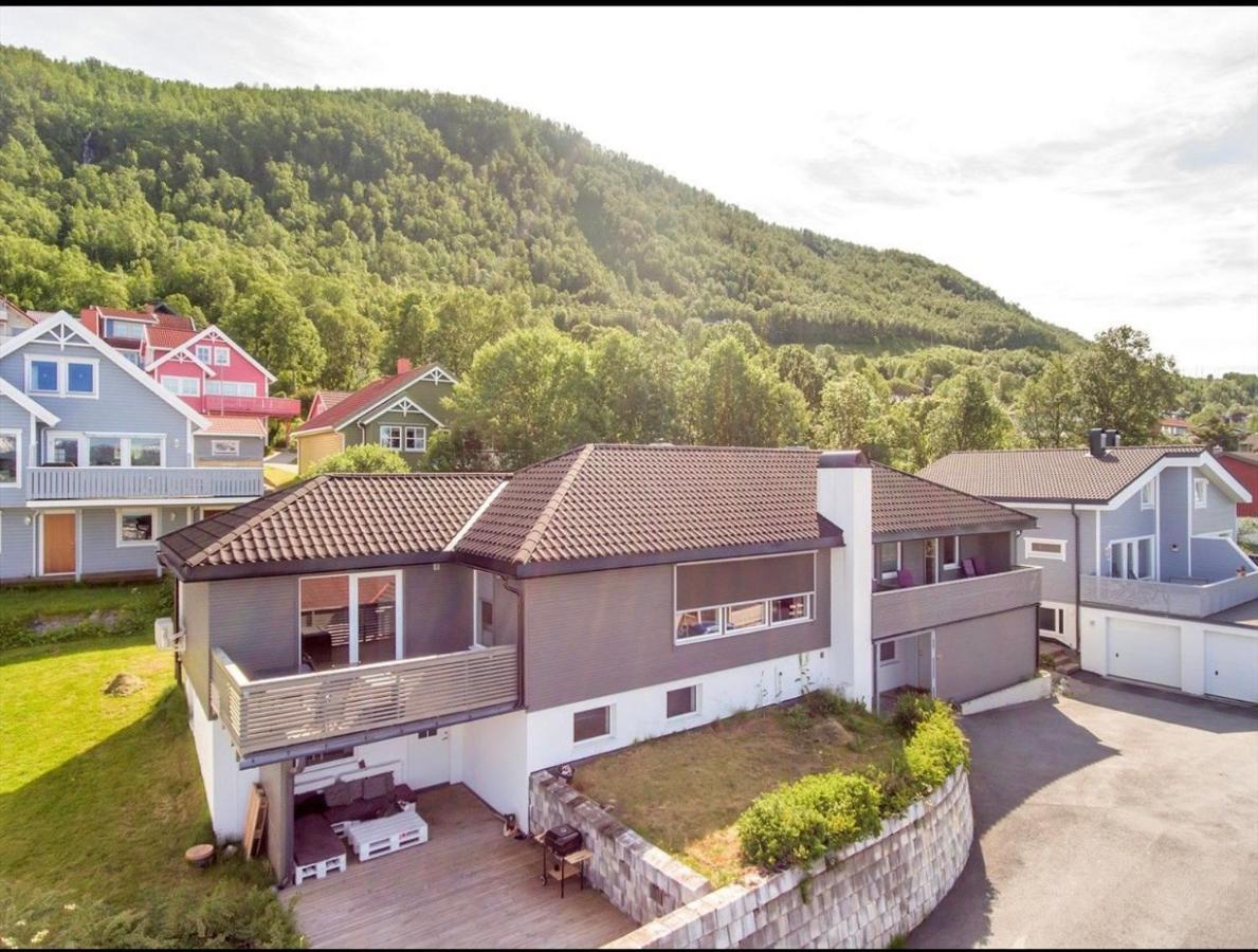 Bramy Apartments The Home Tromsø Buitenkant foto